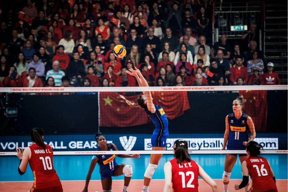 当时中国女 当时中国女