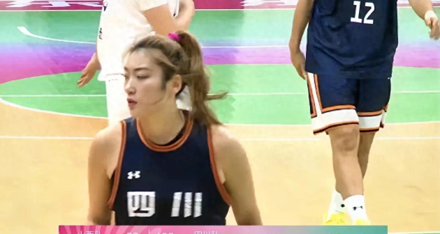 汇集了李梦, OMtQL, 李梦在开场 汇集了李梦, OMtQL, 李梦在开场