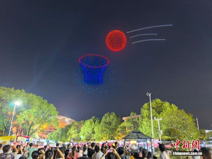 小组赛阶段, 地方热土到